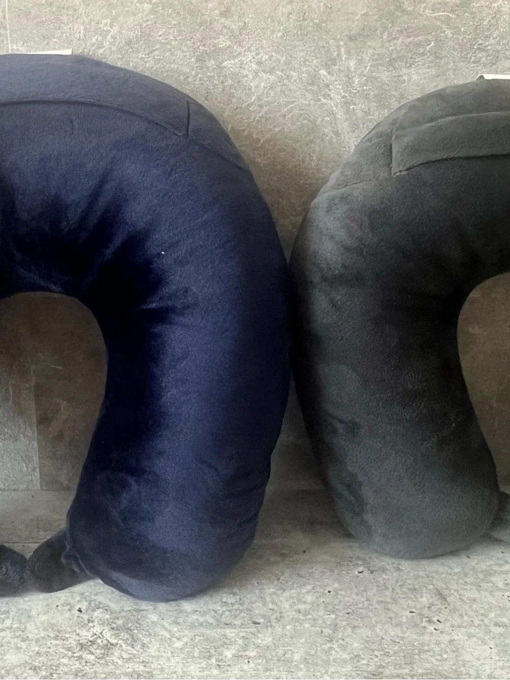 Plush Travel Neck Pillow in Black and Navy - Wolf Manufacturing